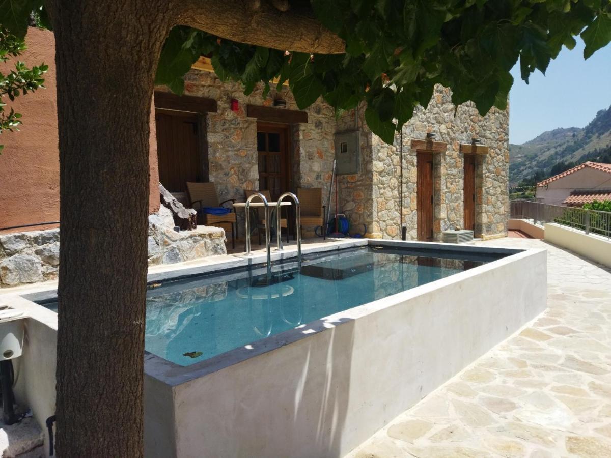 Apirathes Residence Zoúrva Екстериор снимка