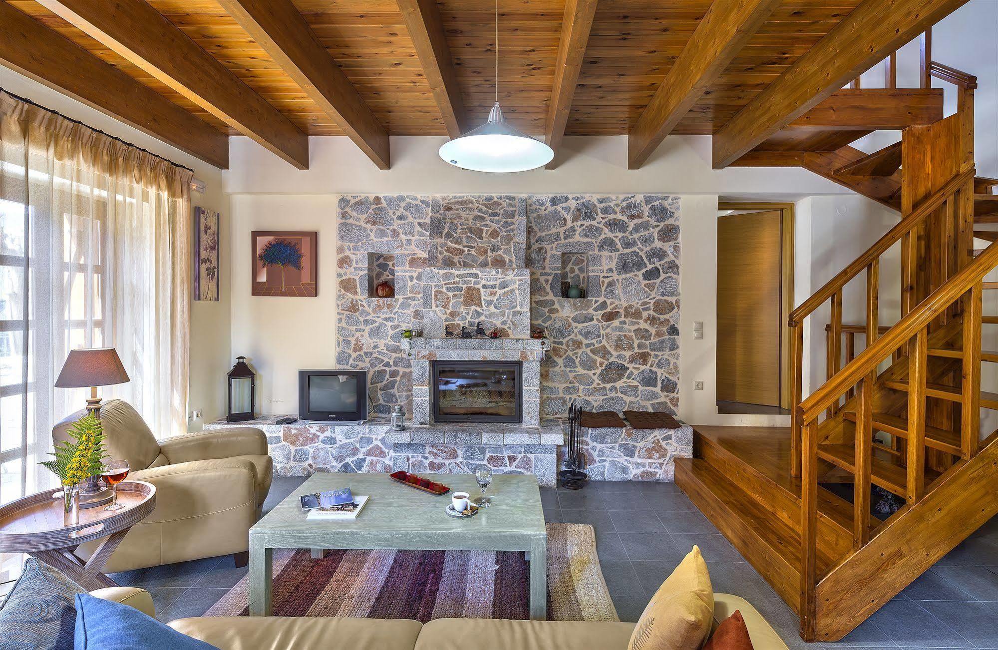 Apirathes Residence Zoúrva Екстериор снимка