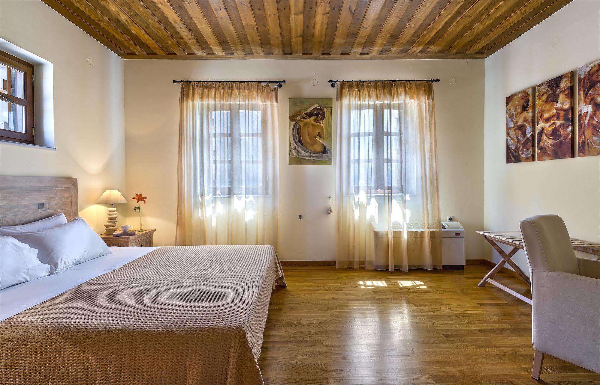 Apirathes Residence Zoúrva Екстериор снимка